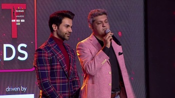 Filmfare OTT Awards (2021) 1080p WEB-DL x264 AAC-Team IcTv Exclusive